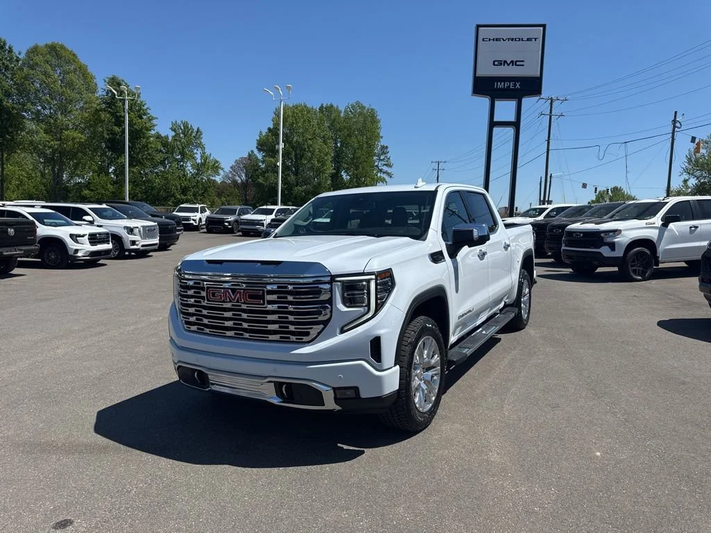 Glacier White Tricoat 2026 GMC Sierra 1500 Denali Crew Cab 4WD Pickup Truck Four-Wheel Drive