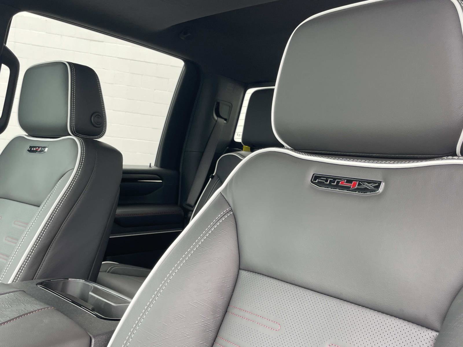 2026 GMC Sierra 2500HD AT4X - Photo 23