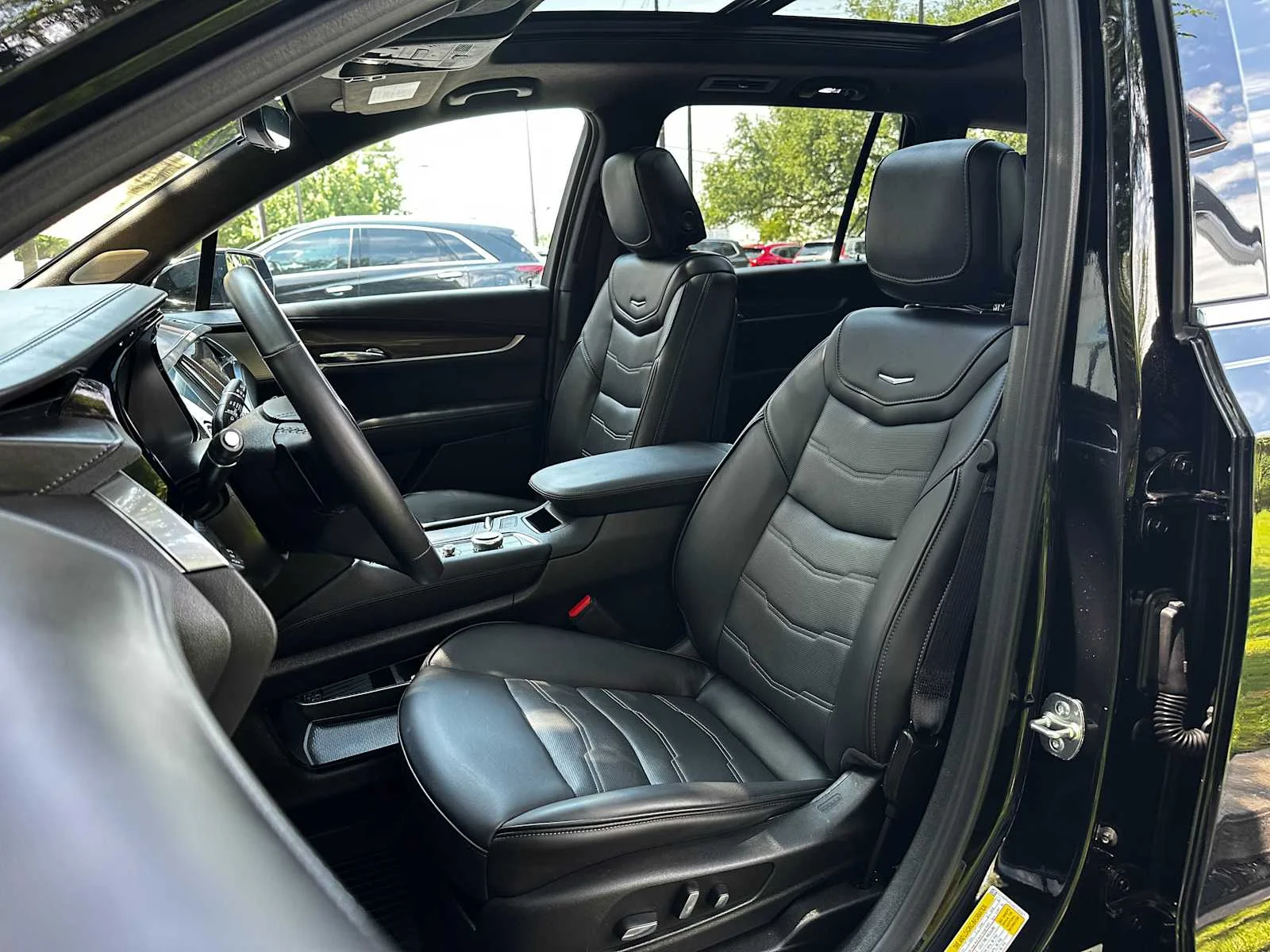 2024 Cadillac XT6 Premium Luxury - Photo 9