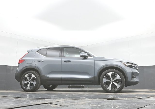Used 2023  Volvo Ultimate image 36