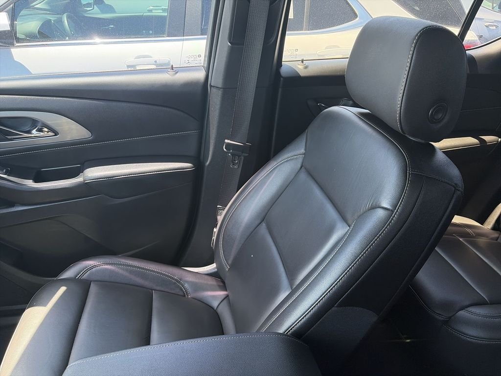 Used 2023 Gray Chevrolet LT Leather image 23