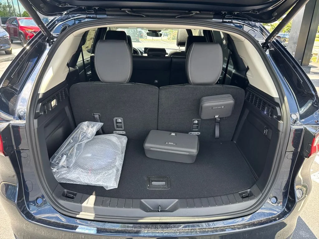 New 2026 Crystal Blue Mazda Preferred image 30