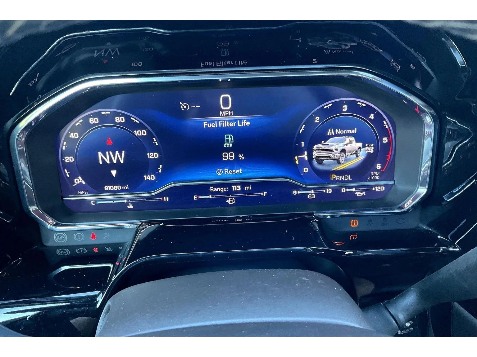 Used 2024 Summit White Chevrolet LT image 13