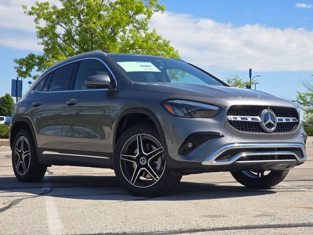 New 2026 Mountain Grey Metallic Mercedes-Benz GLA 250 image 39