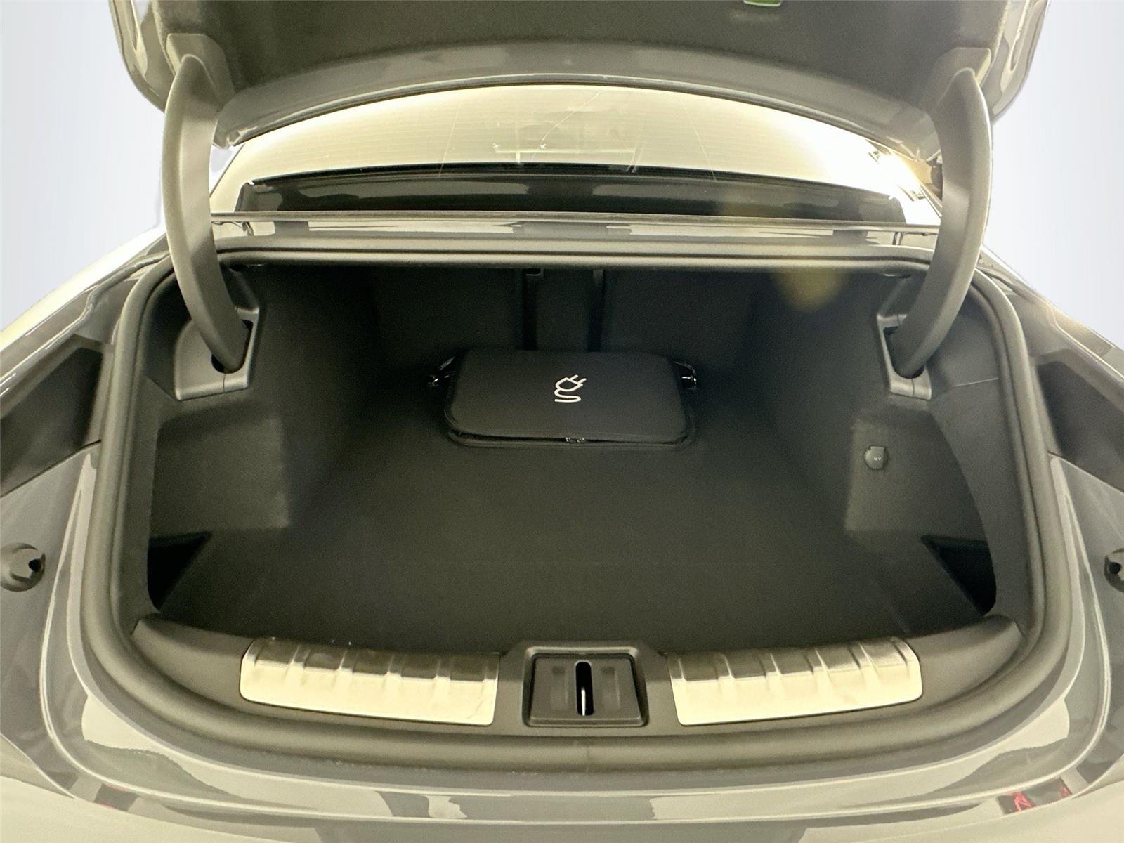New 2026 Slate Grey Neo Porsche 4S image 36