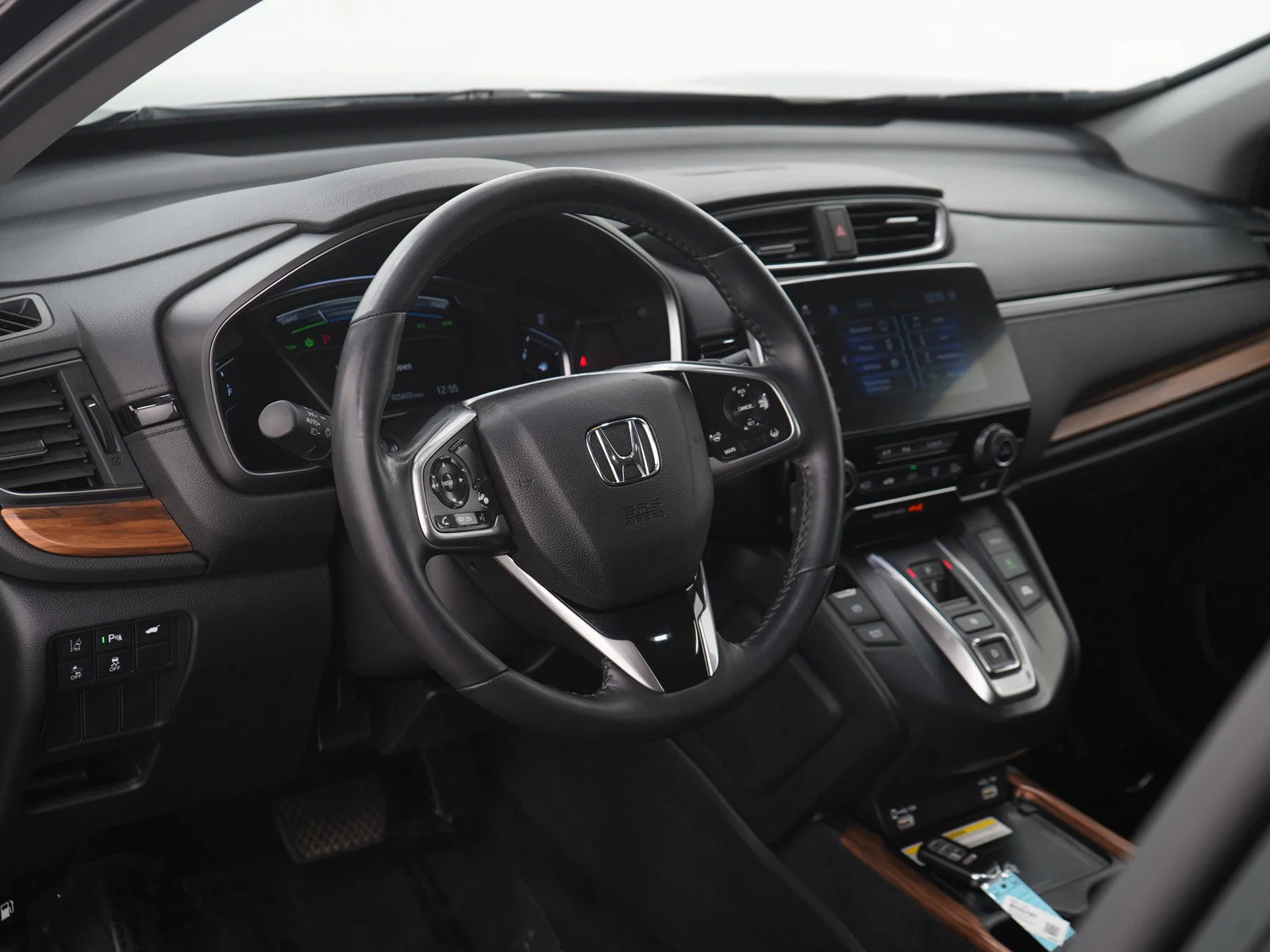 Used 2022 Black Honda 5D WAGON HYBRID TOURING image 23