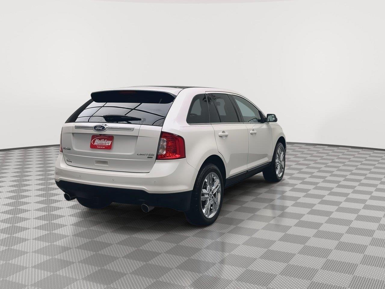 Used 2014 White Platinum Metallic Tri-Coat Ford Limited image 42