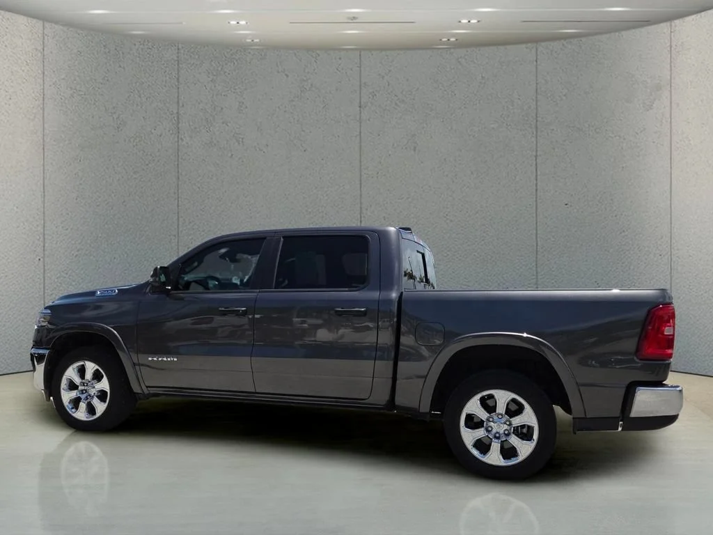 Certified Used 2025 Granite Crystal Metallic Clearcoat Ram Big Horn image 8