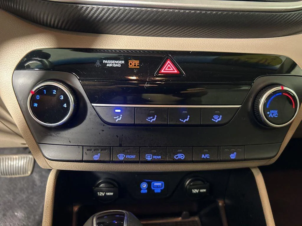 Used 2020 Cream White Hyundai Value image 20