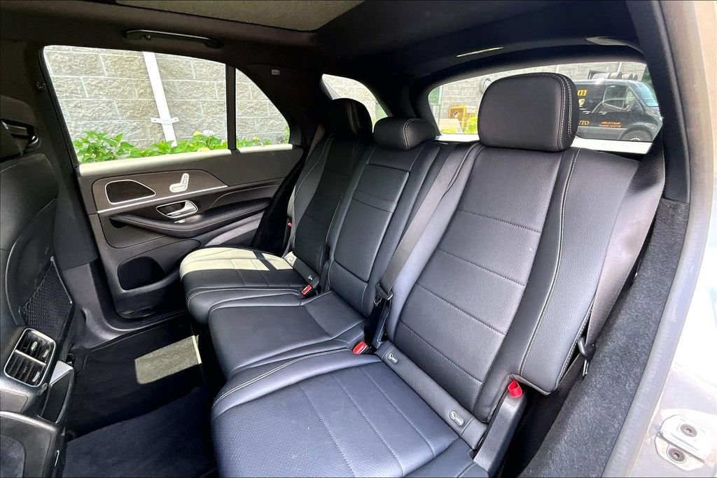 Used 2026 Gray Mercedes-Benz GLE 350 image 28