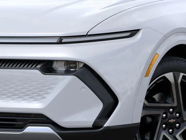 2025 Chevrolet Equinox EV LT - Photo 10