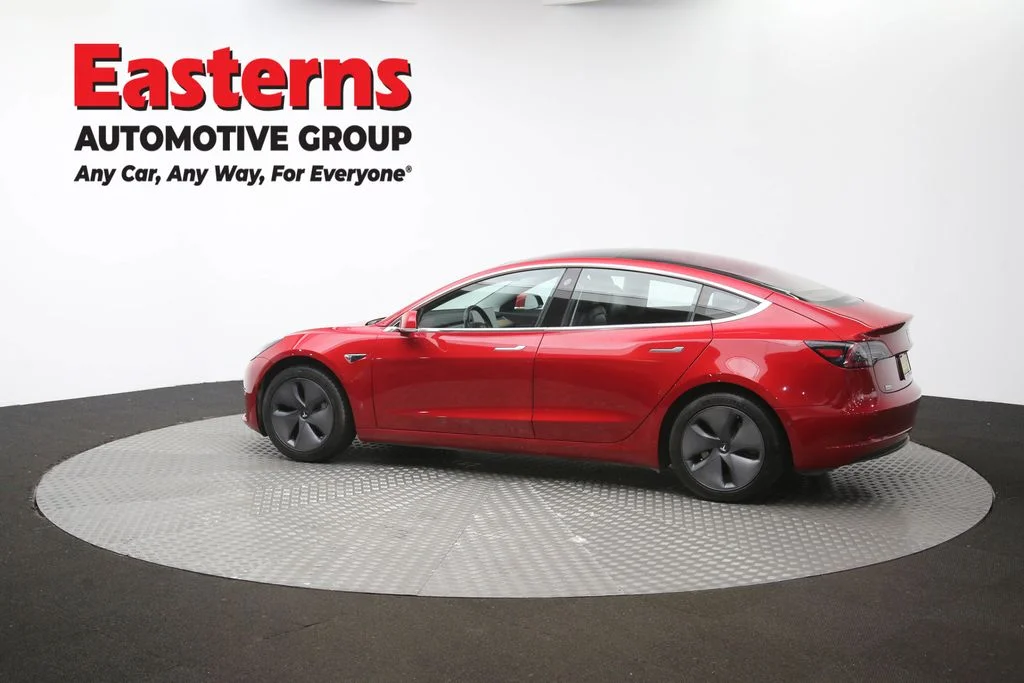Used 2018 Red Tesla Long Range image 56