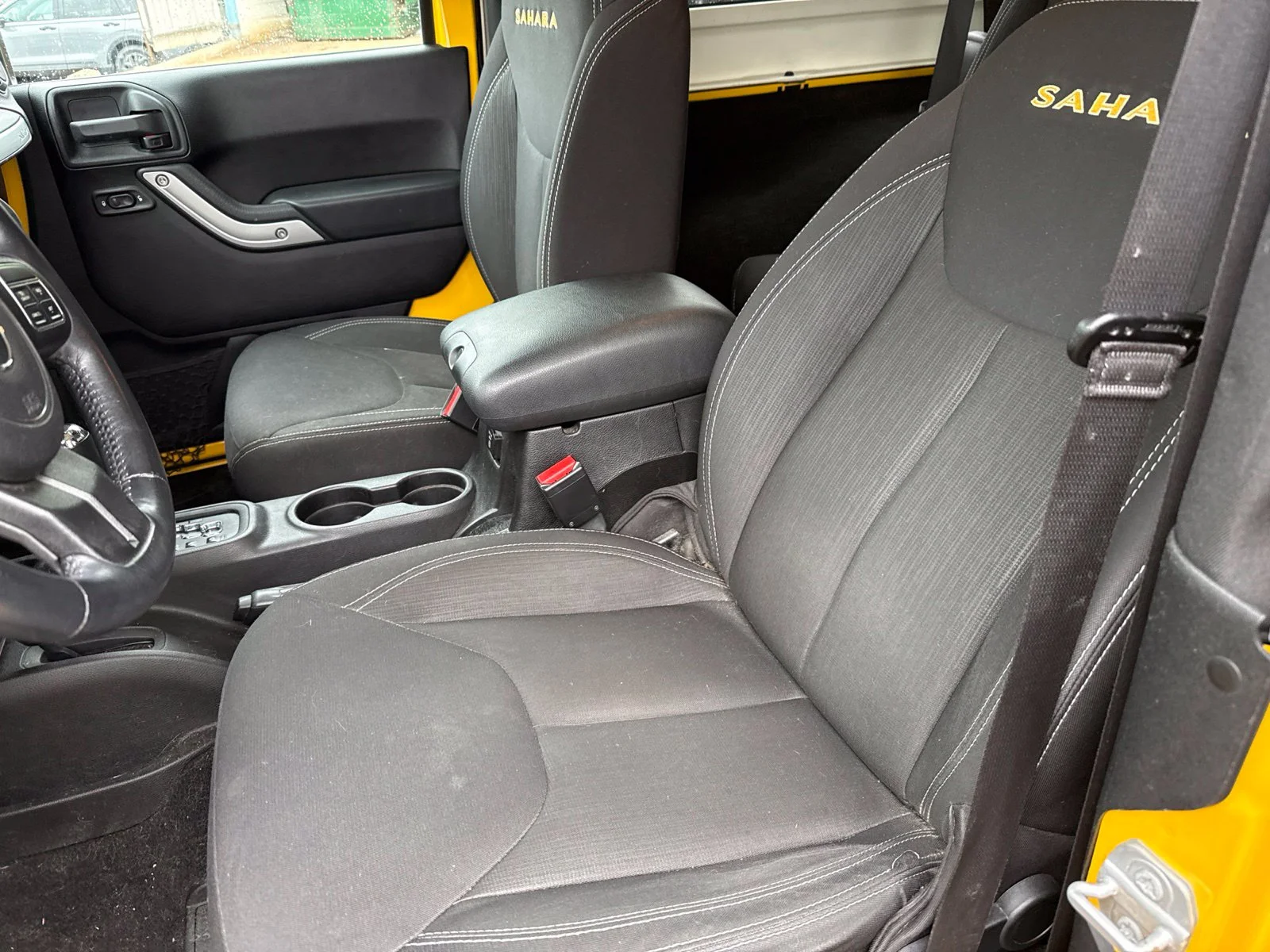 Used 2015 Baja Yellow Clearcoat Jeep Sahara image 19