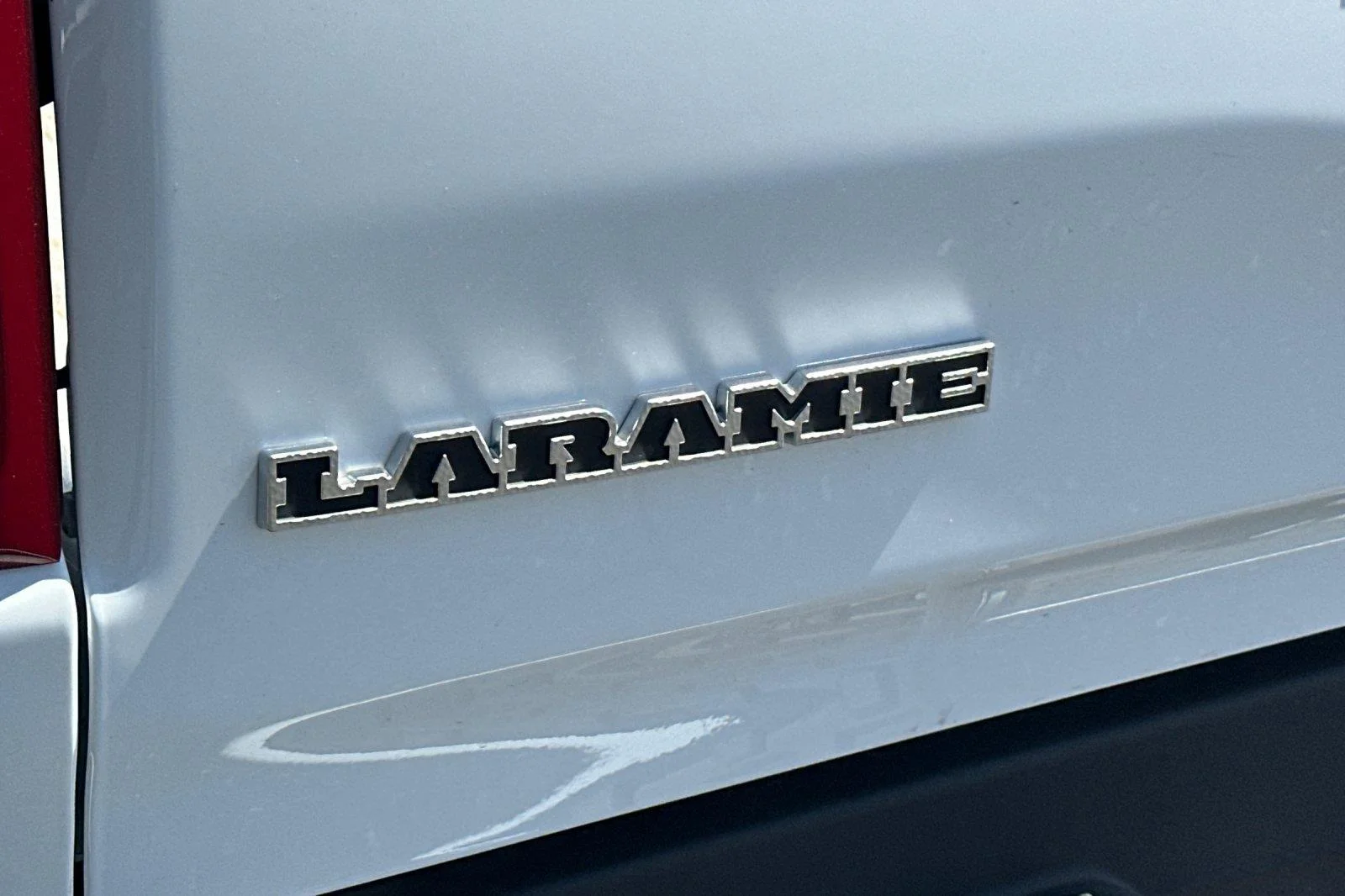New 2026 Bright White Clear-Coat Exterior Paint RAM Laramie image 25
