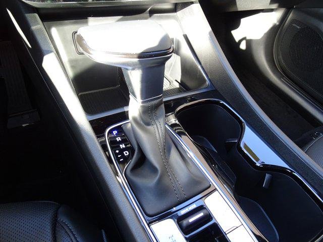 2025 Hyundai Santa Cruz Limited - Photo 14
