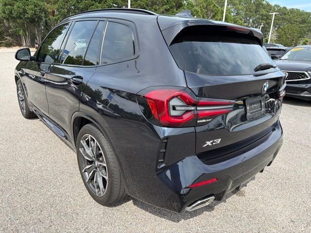 Used 2024 Black BMW sDrive30i image 5