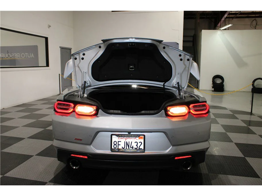 Used 2019 Silver Ice Metallic Chevrolet 2SS image 14