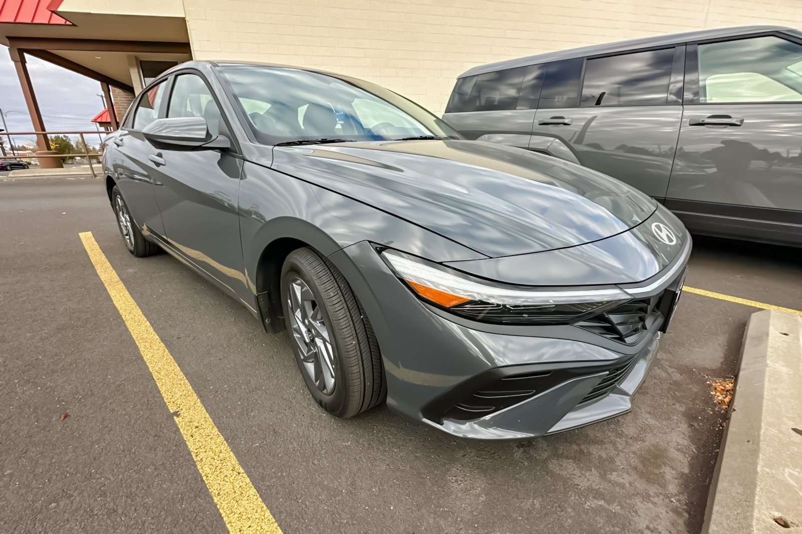 Used 2026 Gray Hyundai Blue image 2
