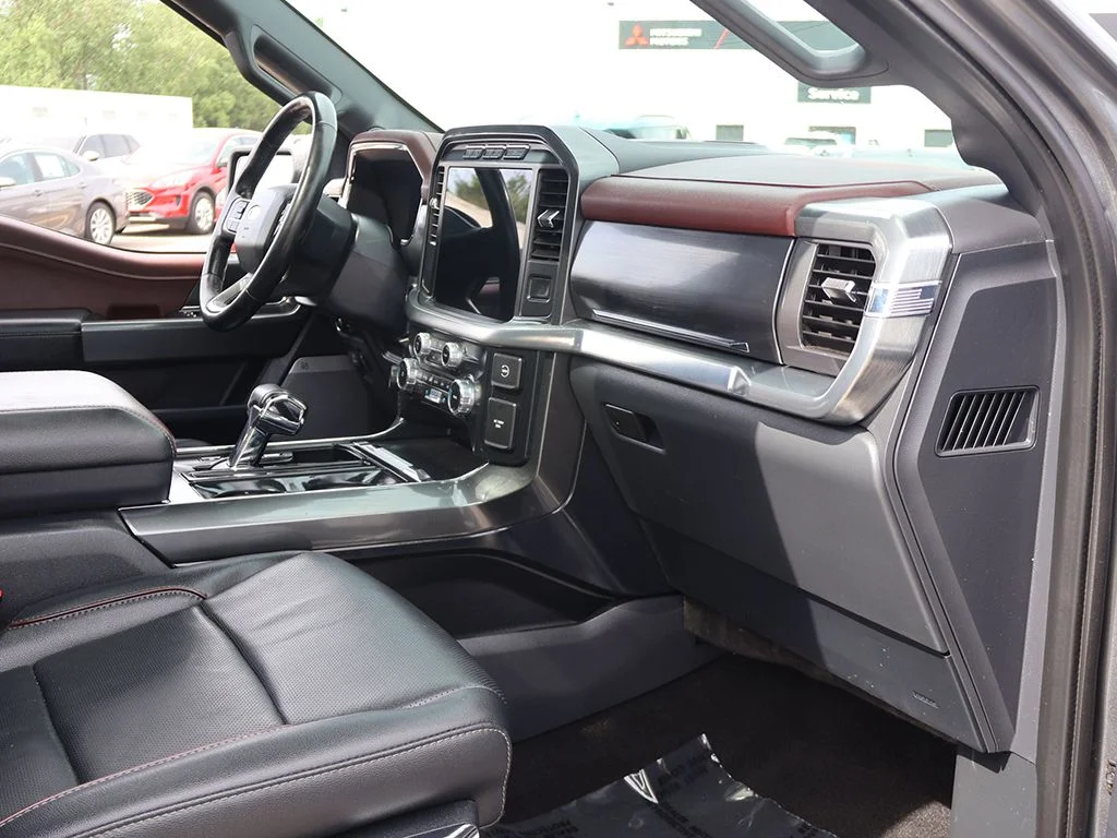 Used 2023 Gray Ford Lariat image 27