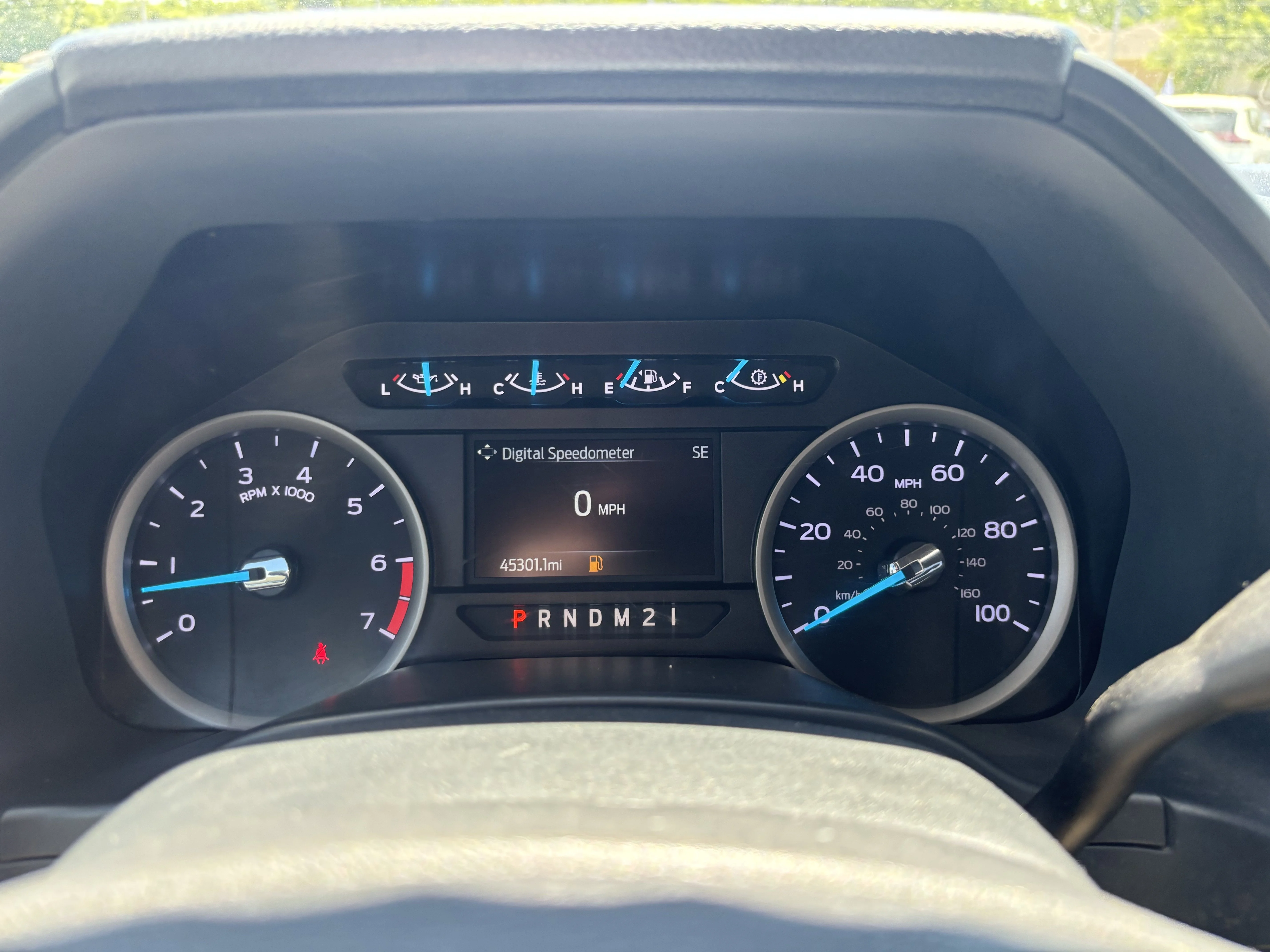 Used 2022 Oxford White Ford XLT image 17