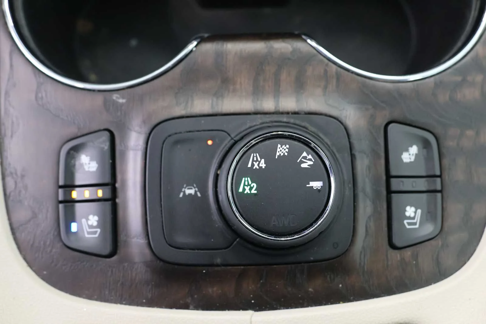 Used 2023 Ebony Twilight Metallic GMC Denali image 19