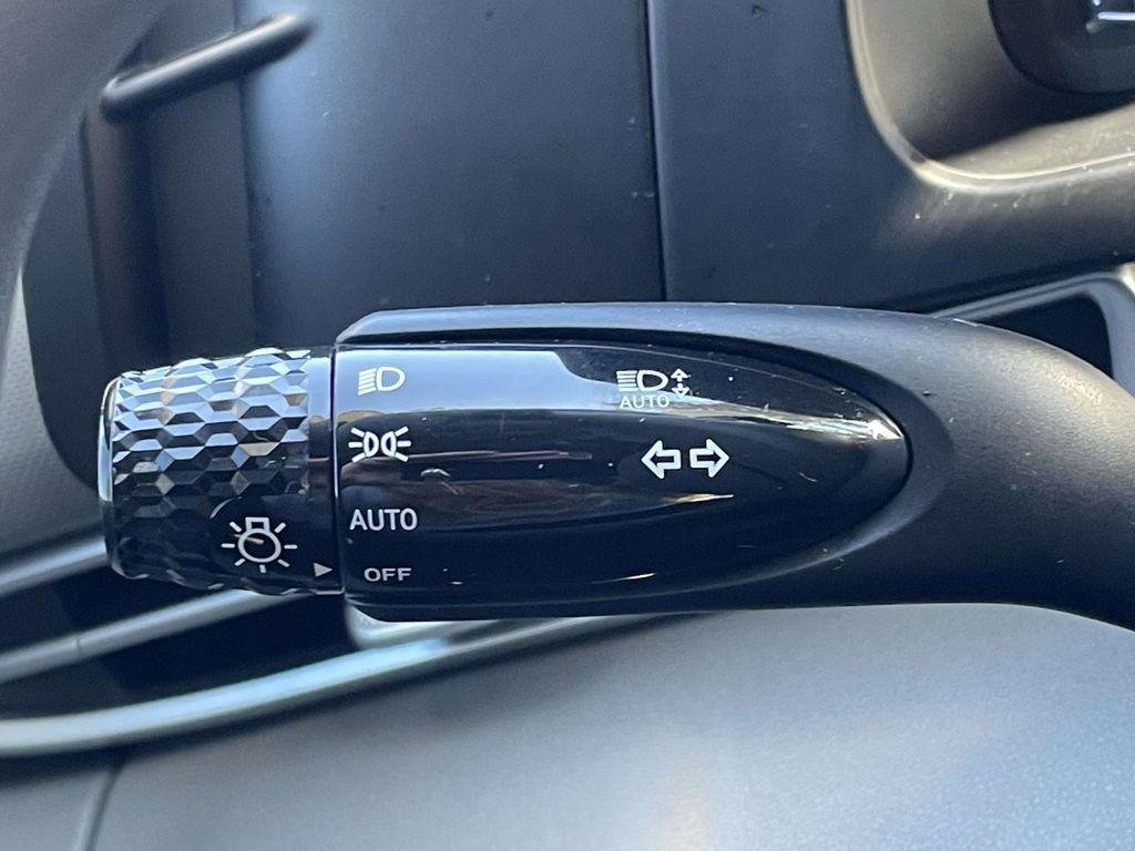 New 2025 Black Hyundai SE image 21