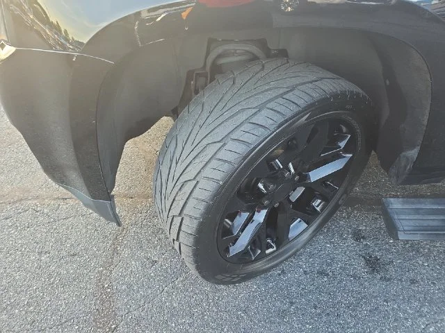 Used 2018 Black GMC Denali image 34