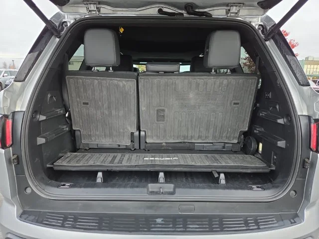 Used 2025 Silver Toyota SR5 image 23