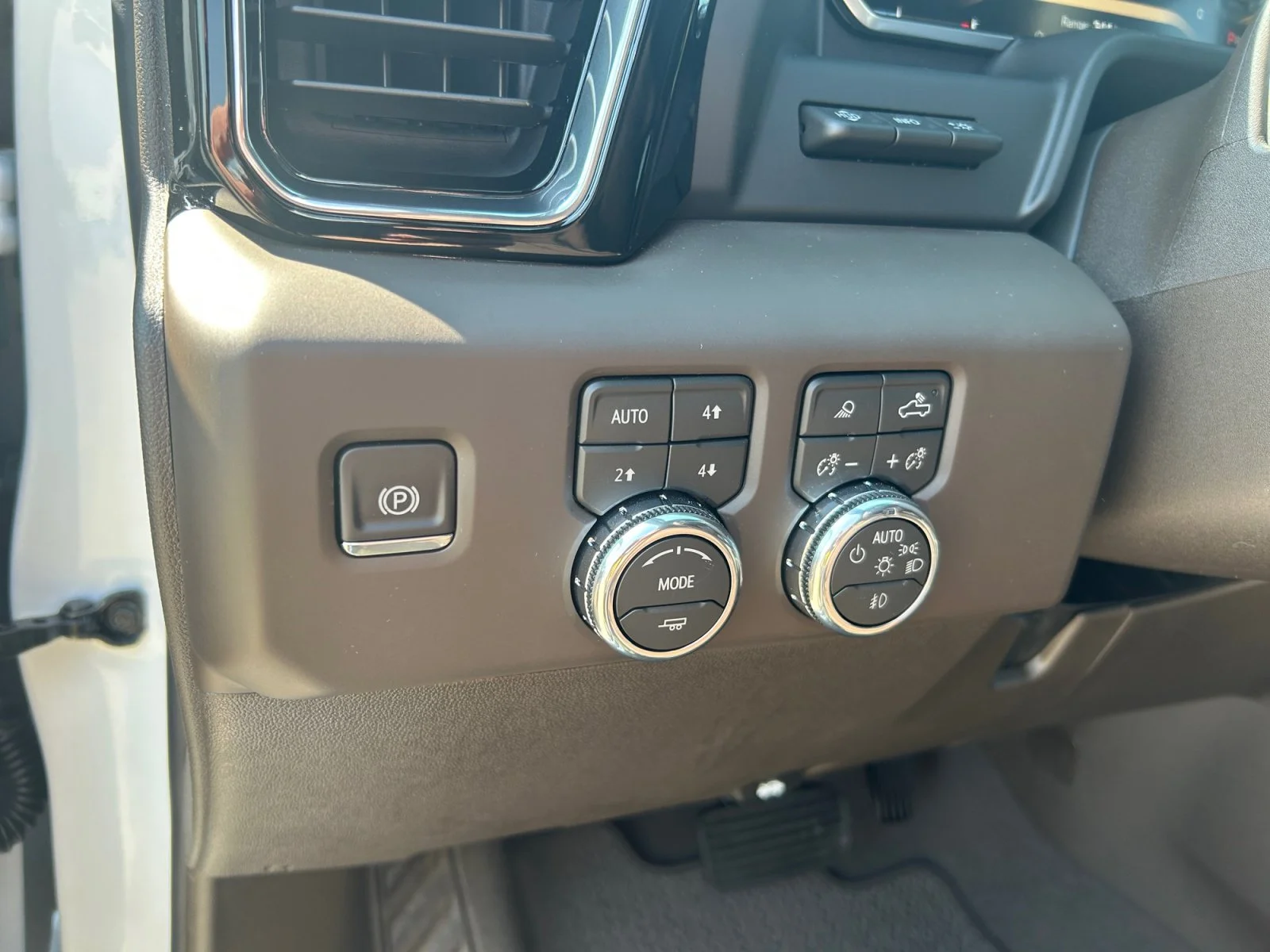 New 2026 Summit White GMC Denali image 16