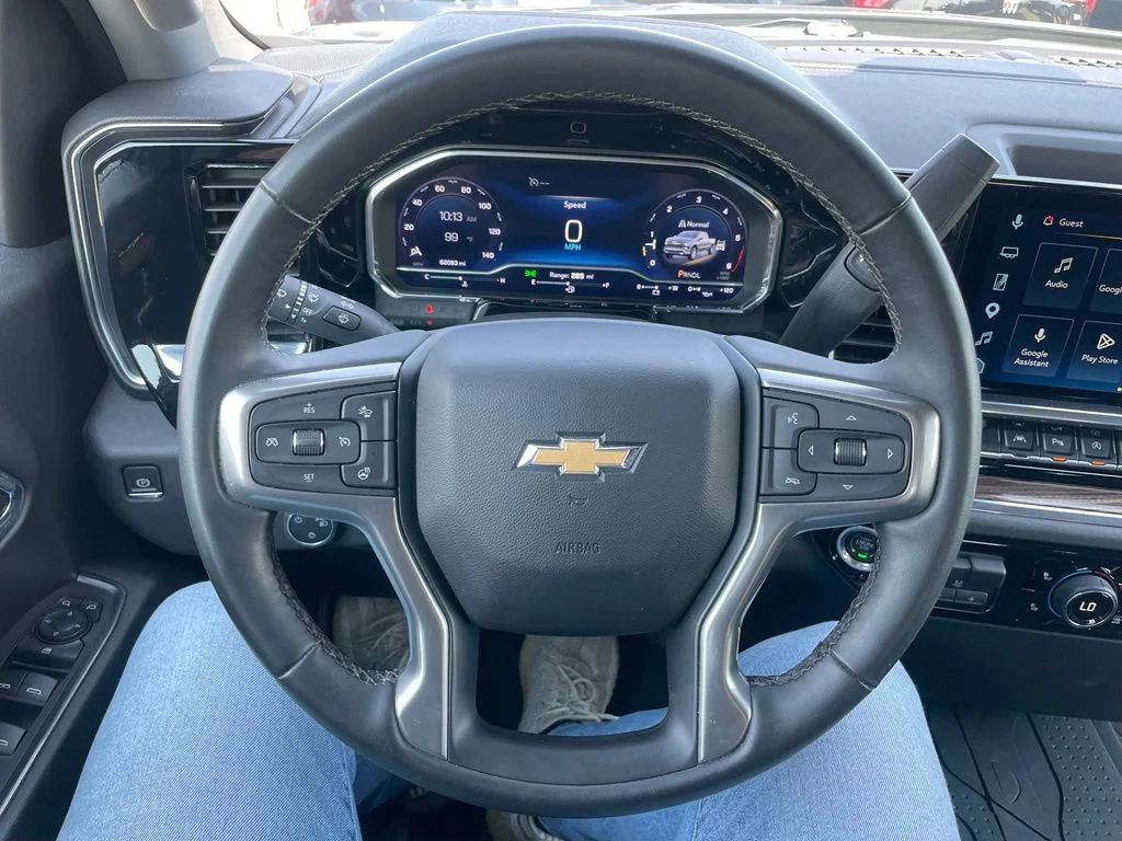 Used 2024 Sterling Gray Metallic Chevrolet LT image 22
