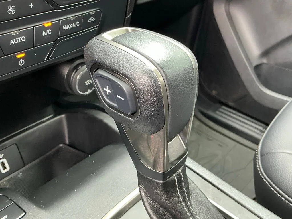 Used 2021 Green Ford XLT image 45