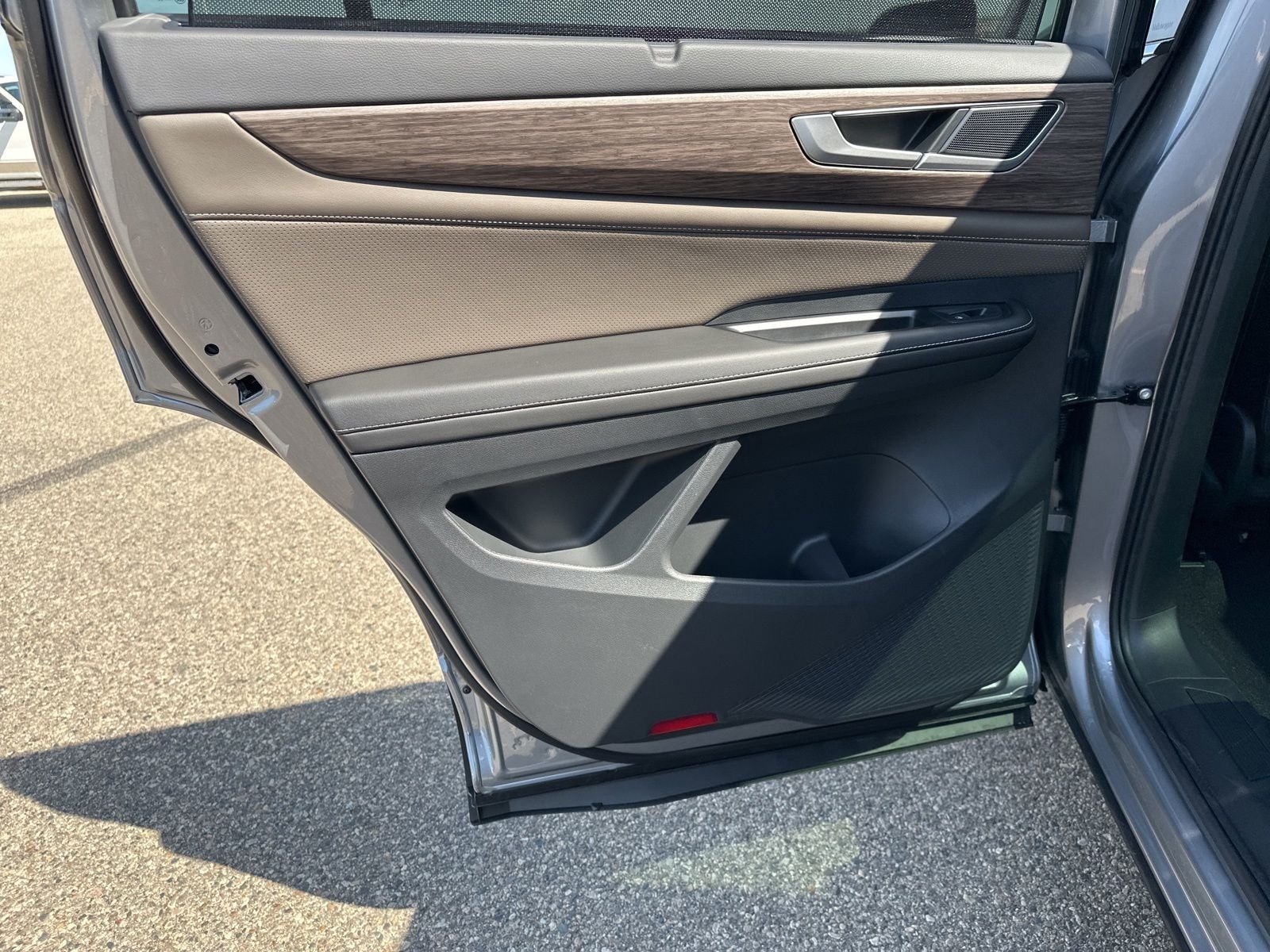 New 2026 Silver Volkswagen 2.0T SEL image 27