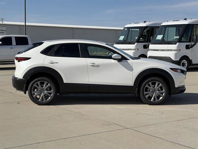 2026 Mazda CX-30 Premium - Photo 3