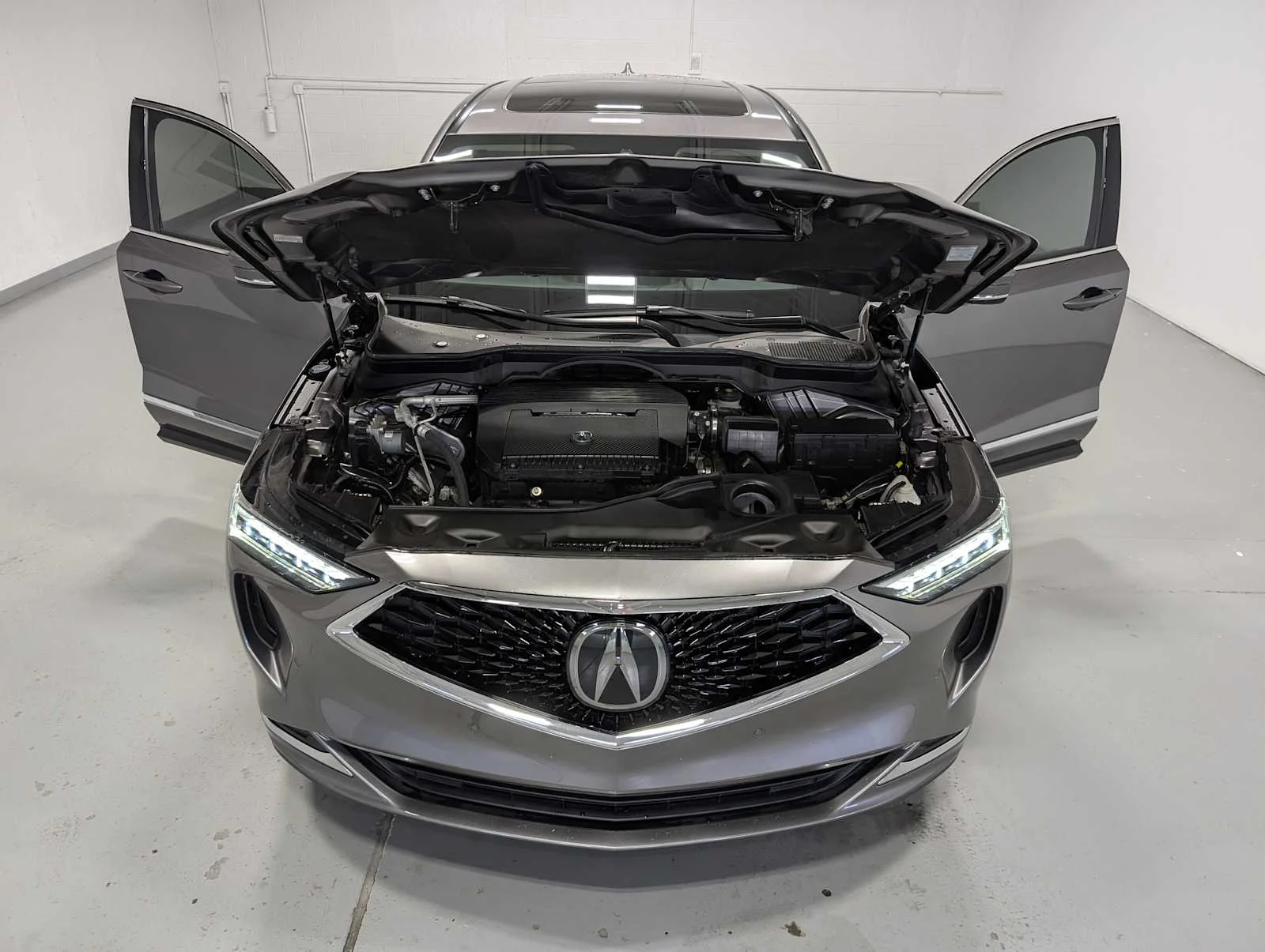 Certified Used 2022 Liquid Carbon Metallic Acura SH-AWD TECH image 13
