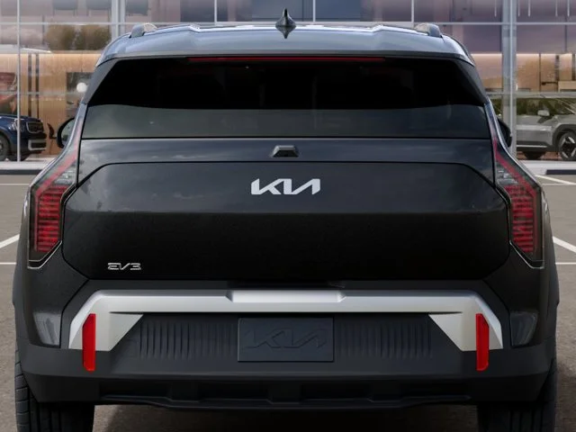 New 2027 Interstellar Gray Kia Wind image 13