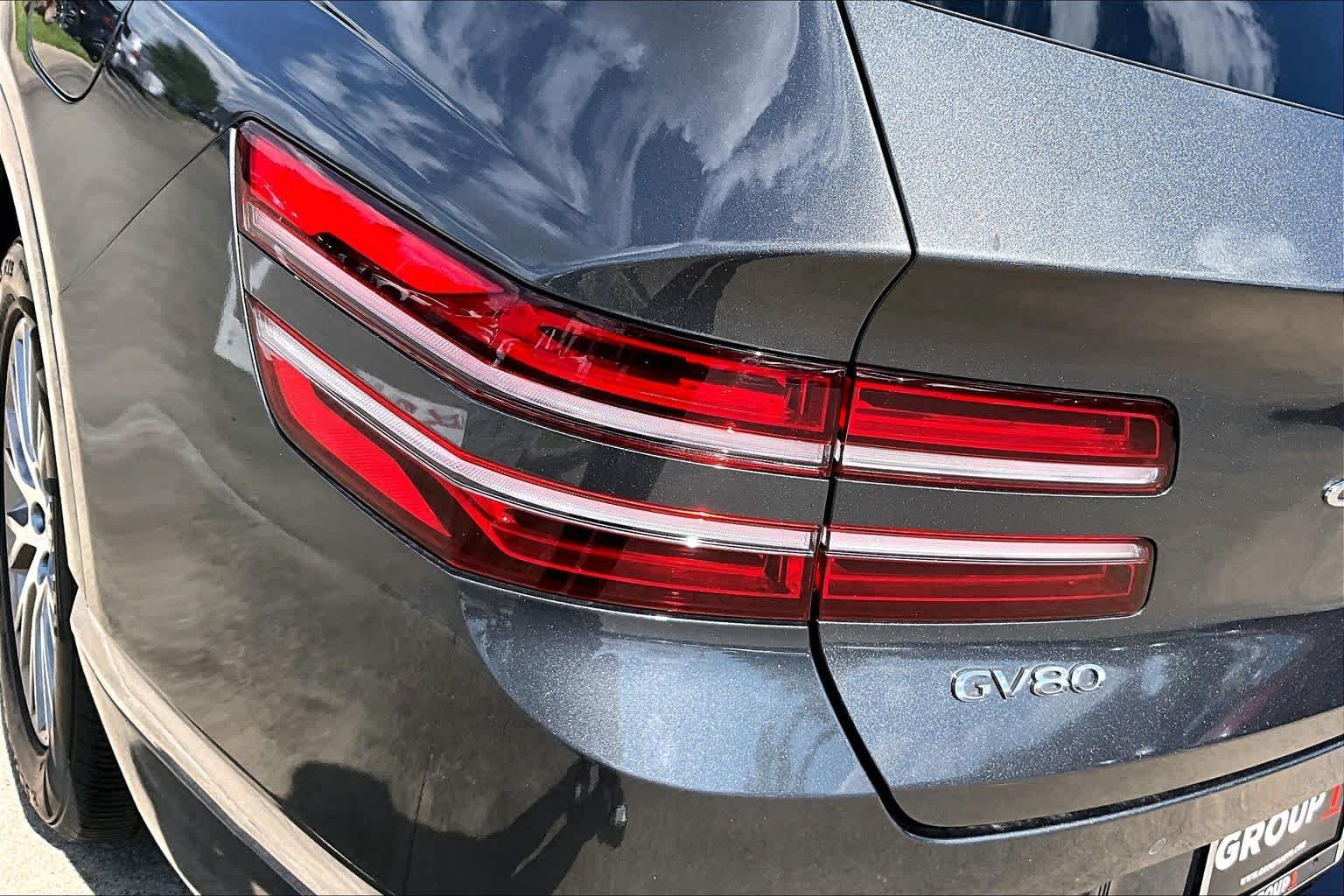 Used 2022 Himalayan Gray Genesis  image 27