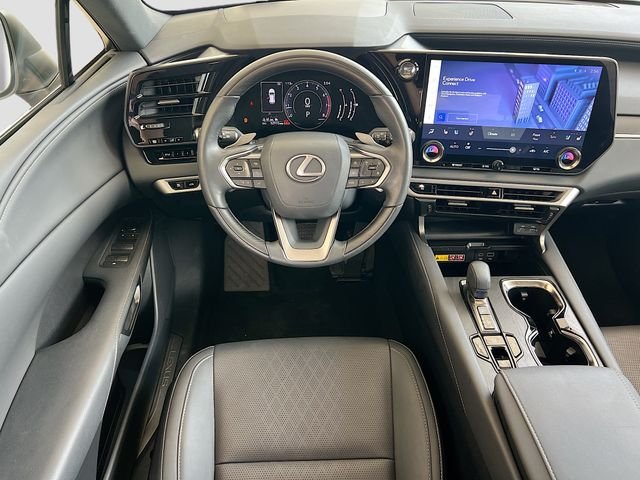 Used 2023 White Lexus 350 Premium Plus image 25