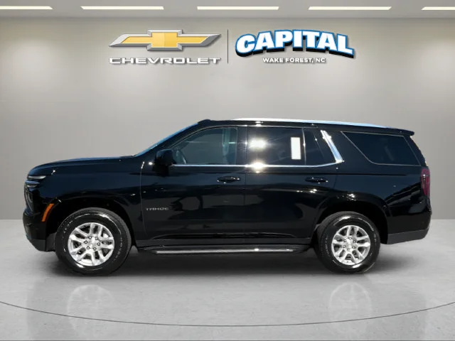 Used 2025 Black Chevrolet LT image 3