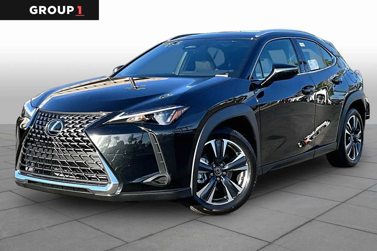 2026 Lexus UX 300h 