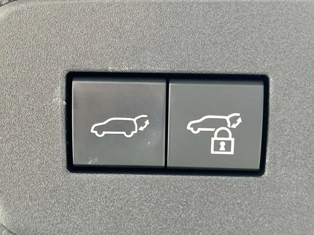 Used 2025 Black Toyota Base image 24