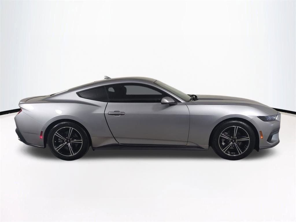 2025 Ford Mustang EcoBoost Premium - Photo 4