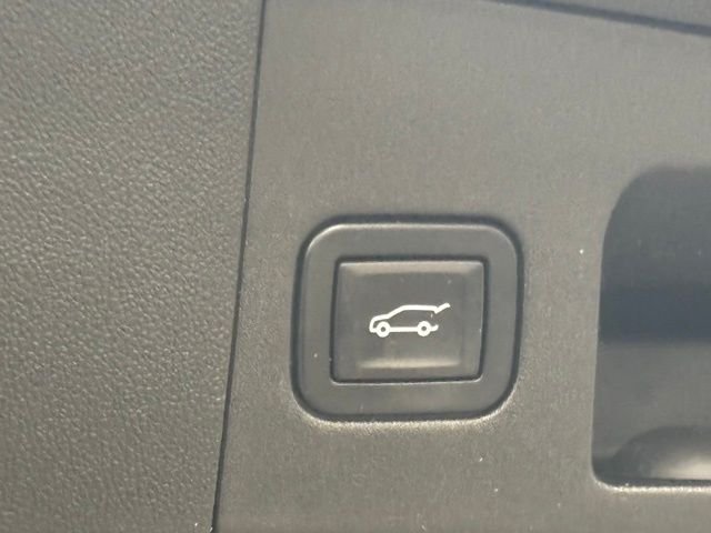 Used 2018 Black Cadillac Base image 9