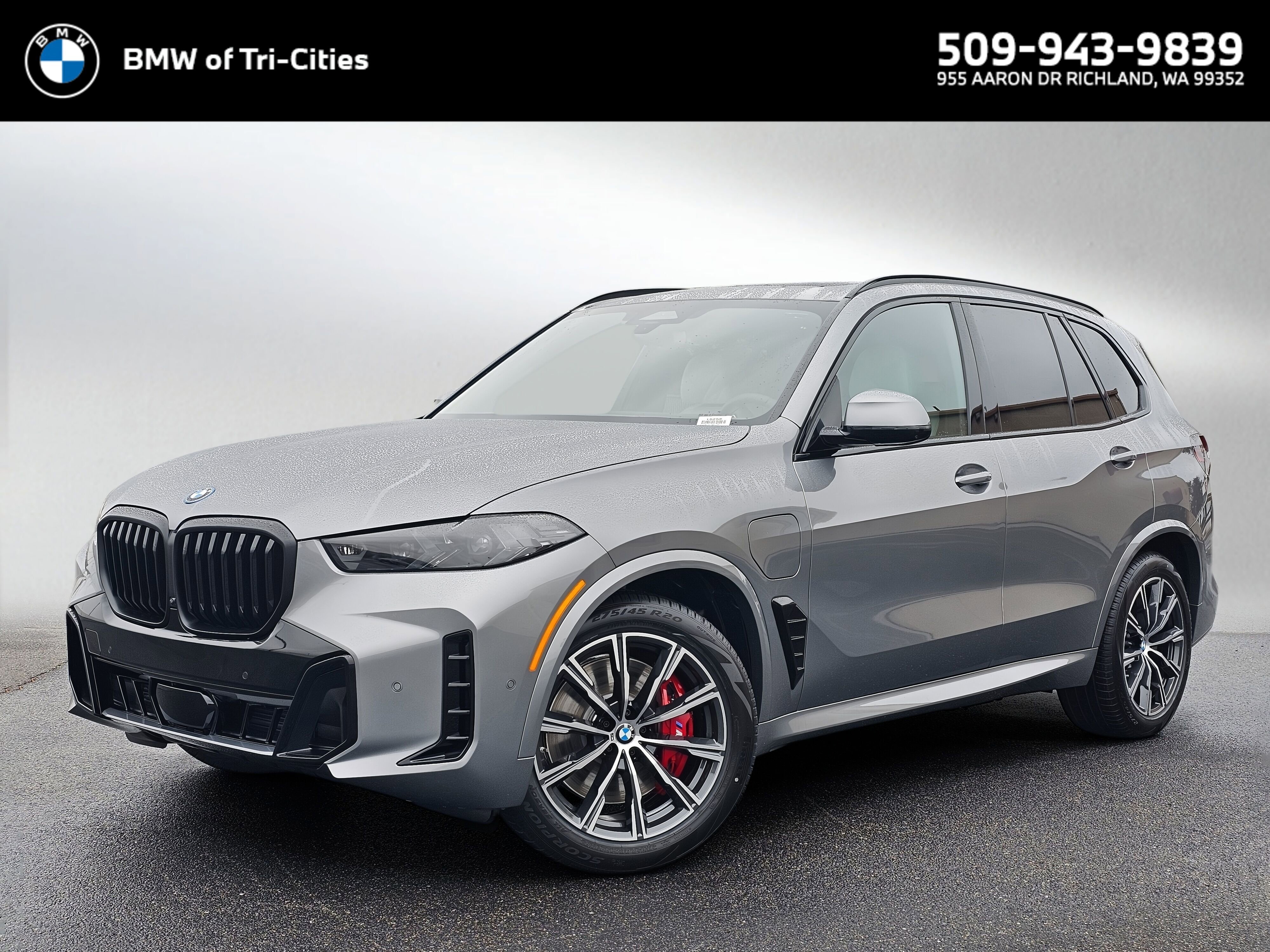 2026 BMW X5 xDrive50e's photo