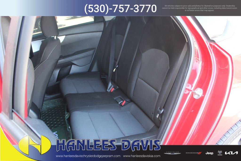 Used 2023 Red Kia LXS image 13