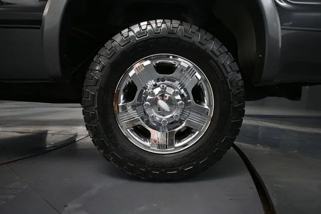 Used 2008 Black Ford FX4 image 9