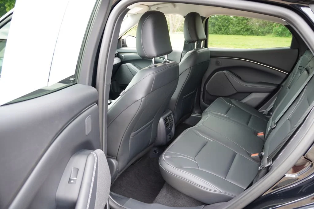 Used 2025 Black Ford Premium image 16