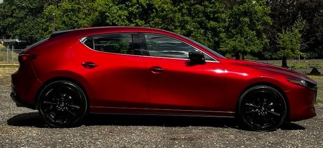 Used 2021 Red Crystal Mazda 2.5 Turbo image 10