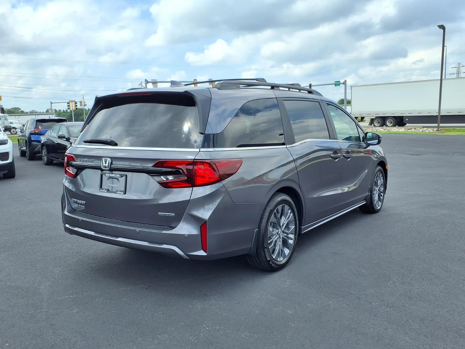 New 2026 Modern Steel Metallic Honda Touring image 16
