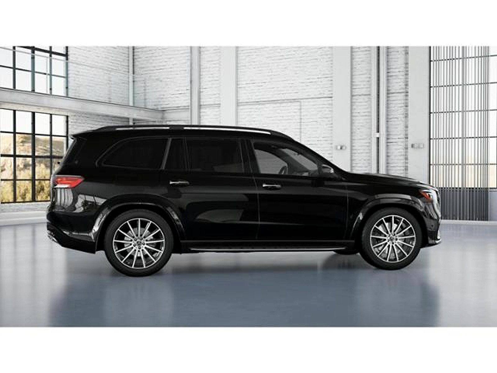 Used 2025 Obsidian Black Metallic Mercedes-Benz 4MATIC® image 16