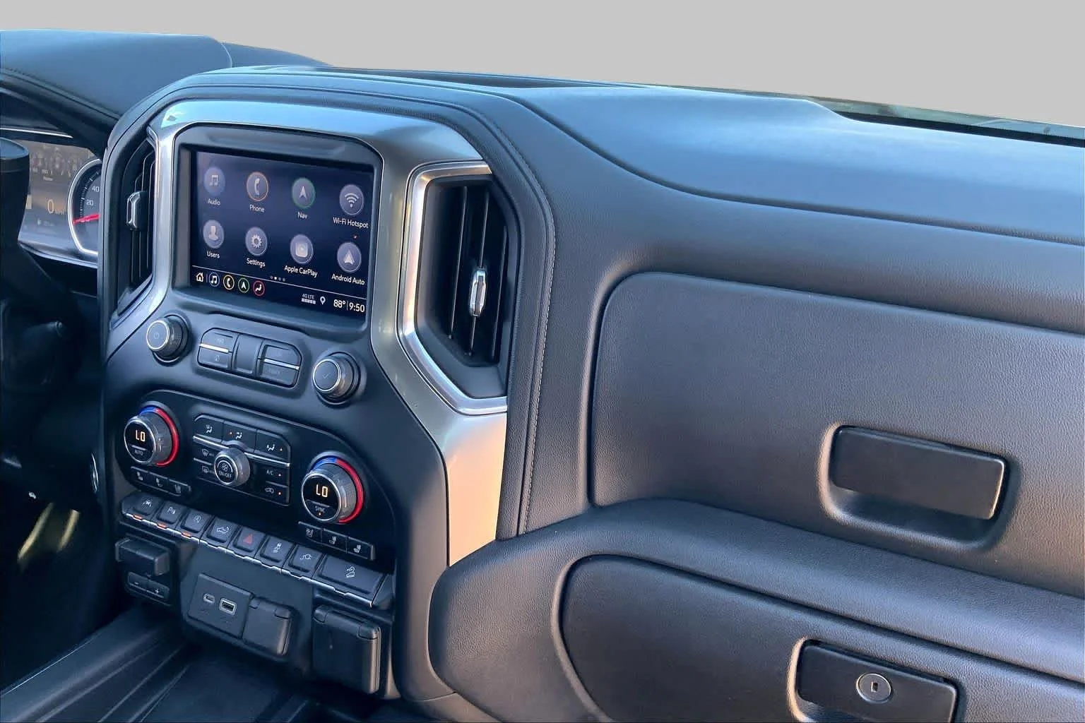 Used 2019 Shadow Gray Metallic Chevrolet LTZ image 16
